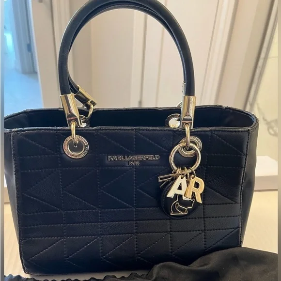 Gorgeous Leather Bag Karl Lagerfeld Like New! Gold Charms! - Picture 2 of 7